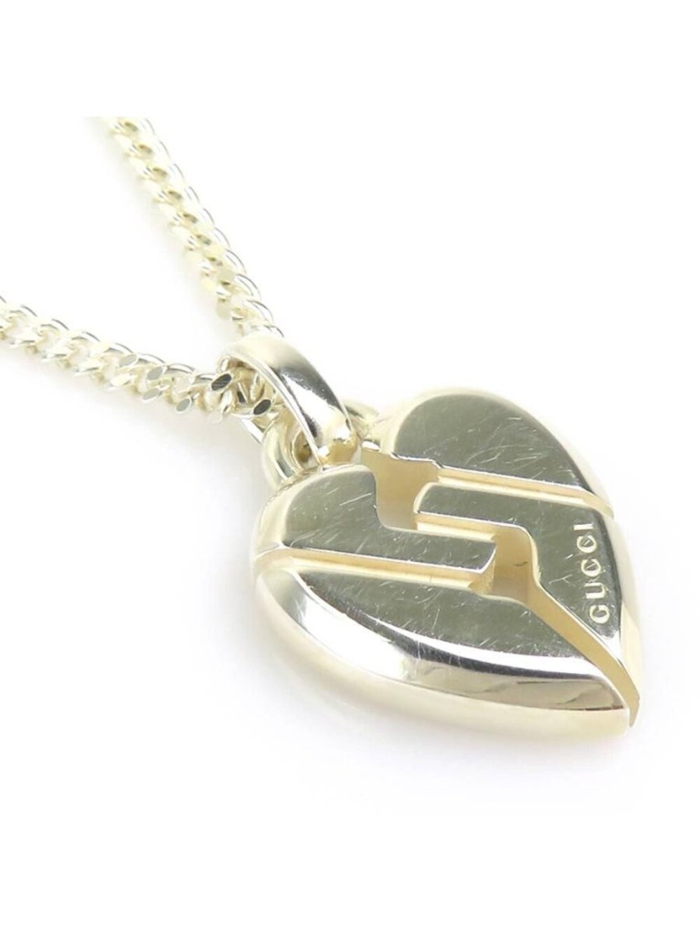 Gucci Necklace Heart Silver